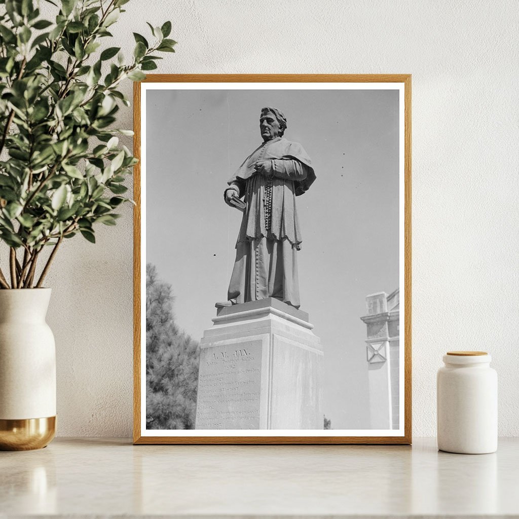 Ange Marie Jan Statue in St. Martinville Louisiana 1938 - Available at KNOWOL