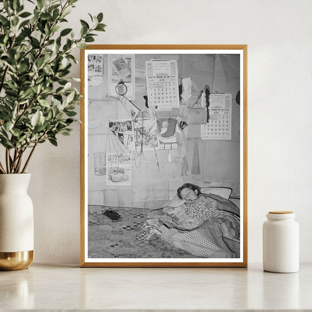 Arkansas River Bottom House Living Conditions June 1939 - Available at KNOWOL