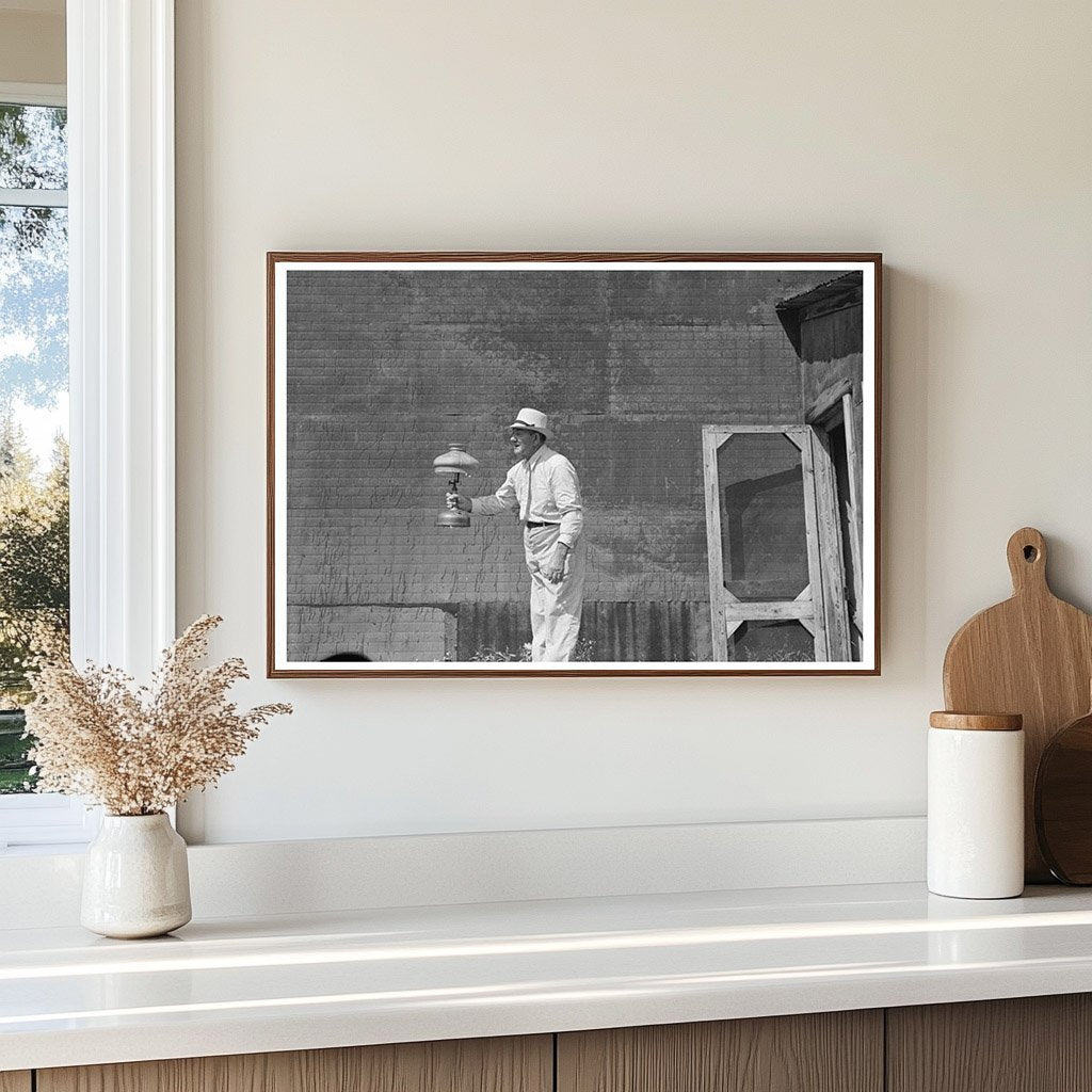 Auctioneer at S.W. Sparlin Sale Orth Minnesota 1937 - Available at KNOWOL