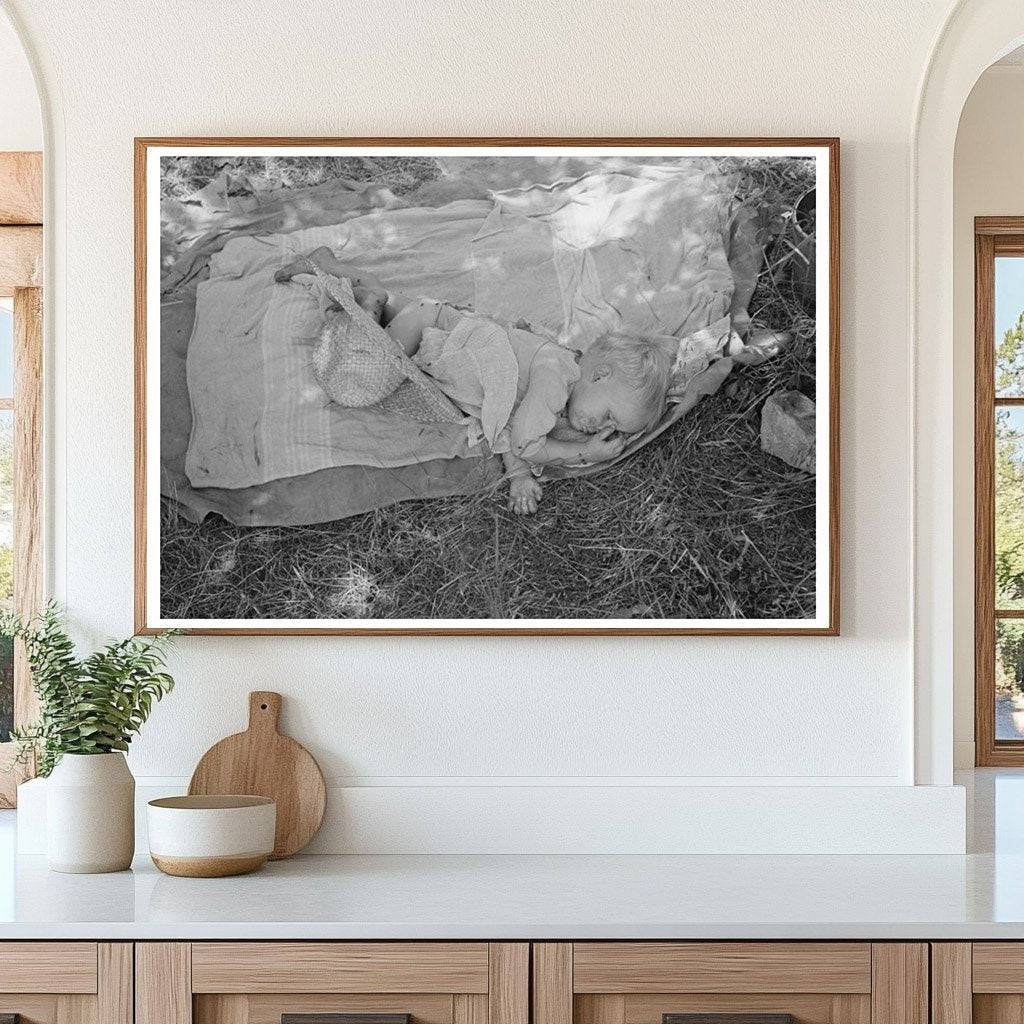 Baby by the Roadside Sequoyah County Oklahoma 1939 - Available at KNOWOL