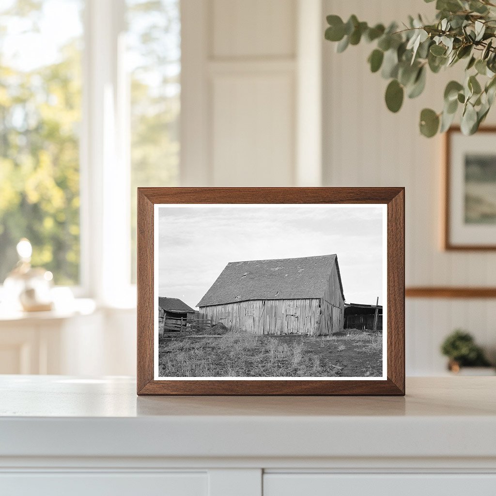 Barn on Clifford Hainlines Farm Ringgold Iowa 1937 - Available at KNOWOL