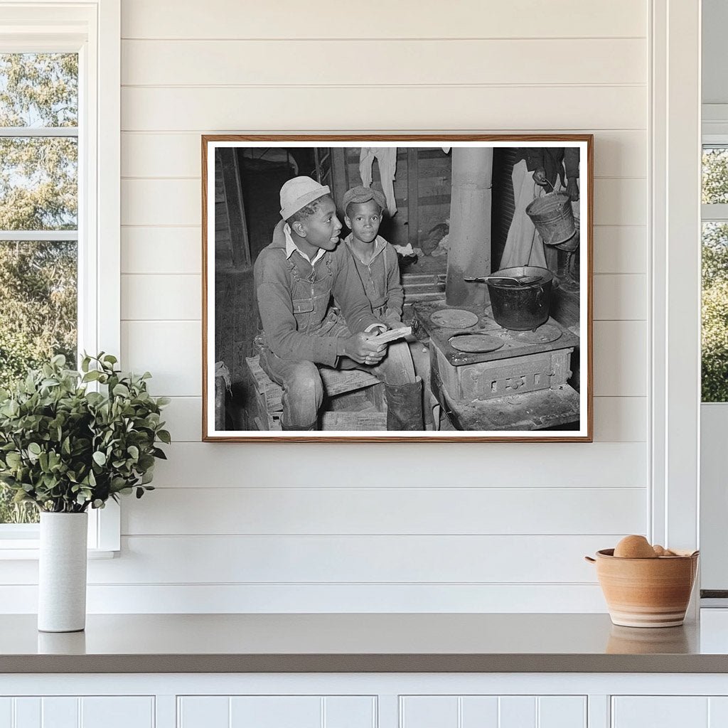 Berry Pickers Around Stove in Independence Louisiana 1939 - Available at KNOWOL