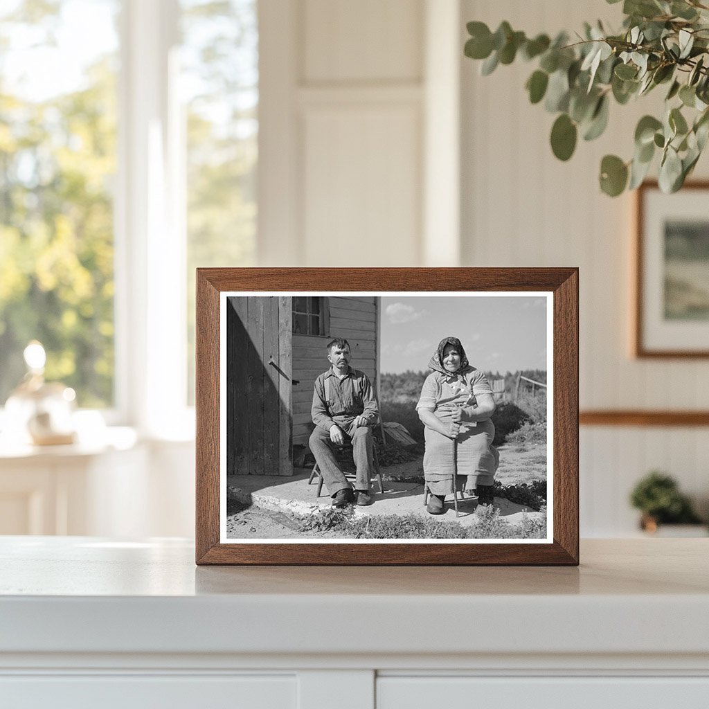 Bohemian Farmers Working Land in Jackson County 1937 - Available at KNOWOL
