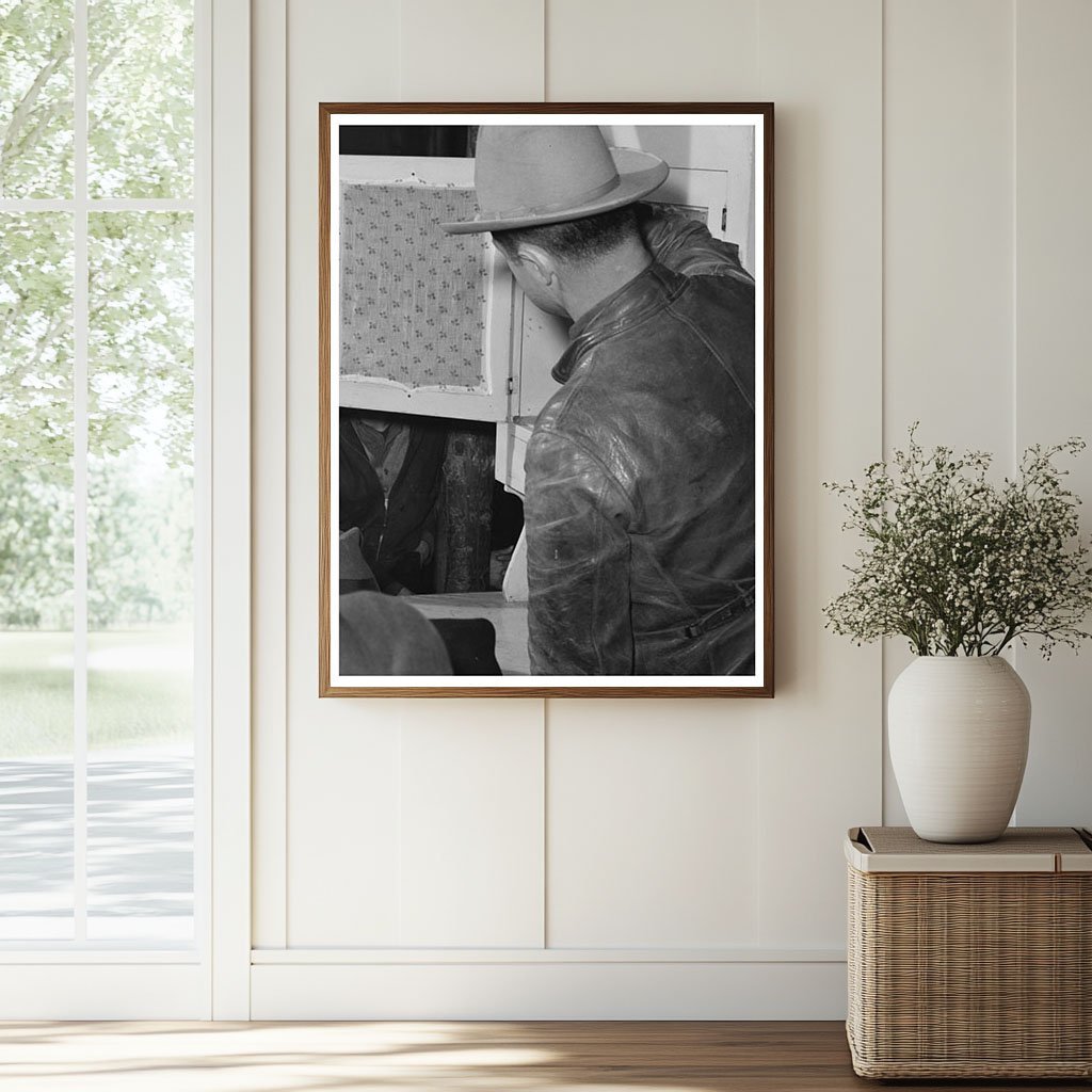 Boise Idaho Auction Scene November 1941 Vintage Photo - Available at KNOWOL