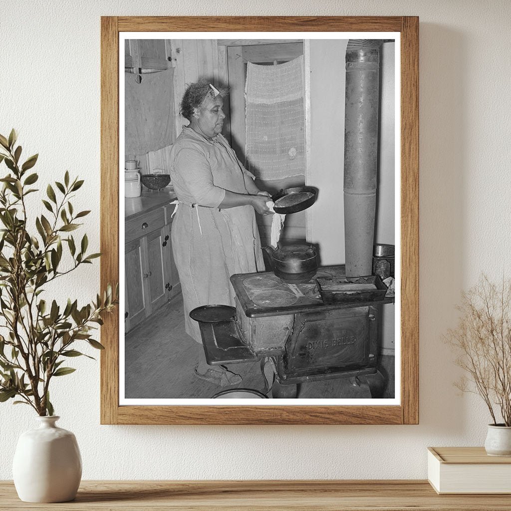 Bread Making at Sabine Farms Marshall Texas 1939 - Available at KNOWOL