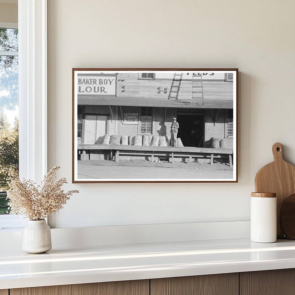 Brownwood Texas Feed Store November 1939 Historical Image - Available at KNOWOL