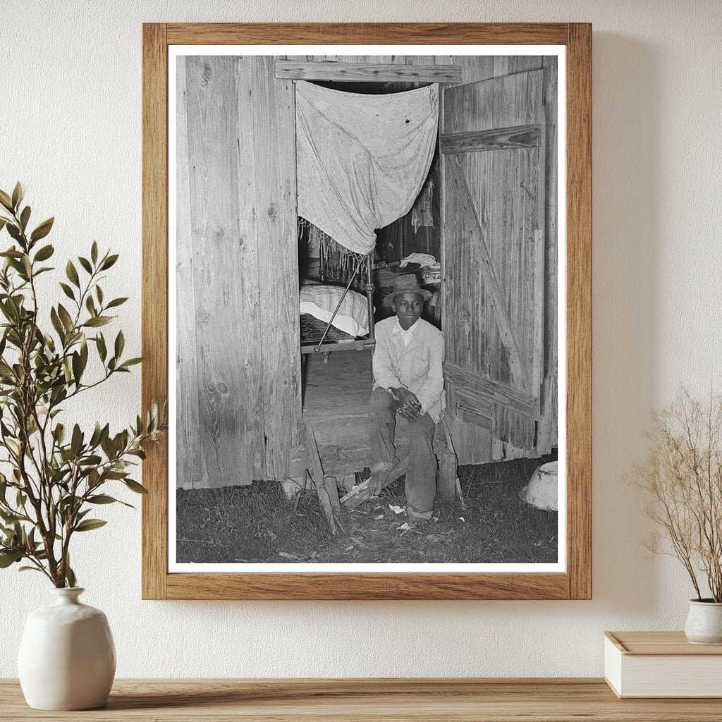 Bunkhouse for Strawberry Workers Hammond Louisiana 1939 - Available at KNOWOL