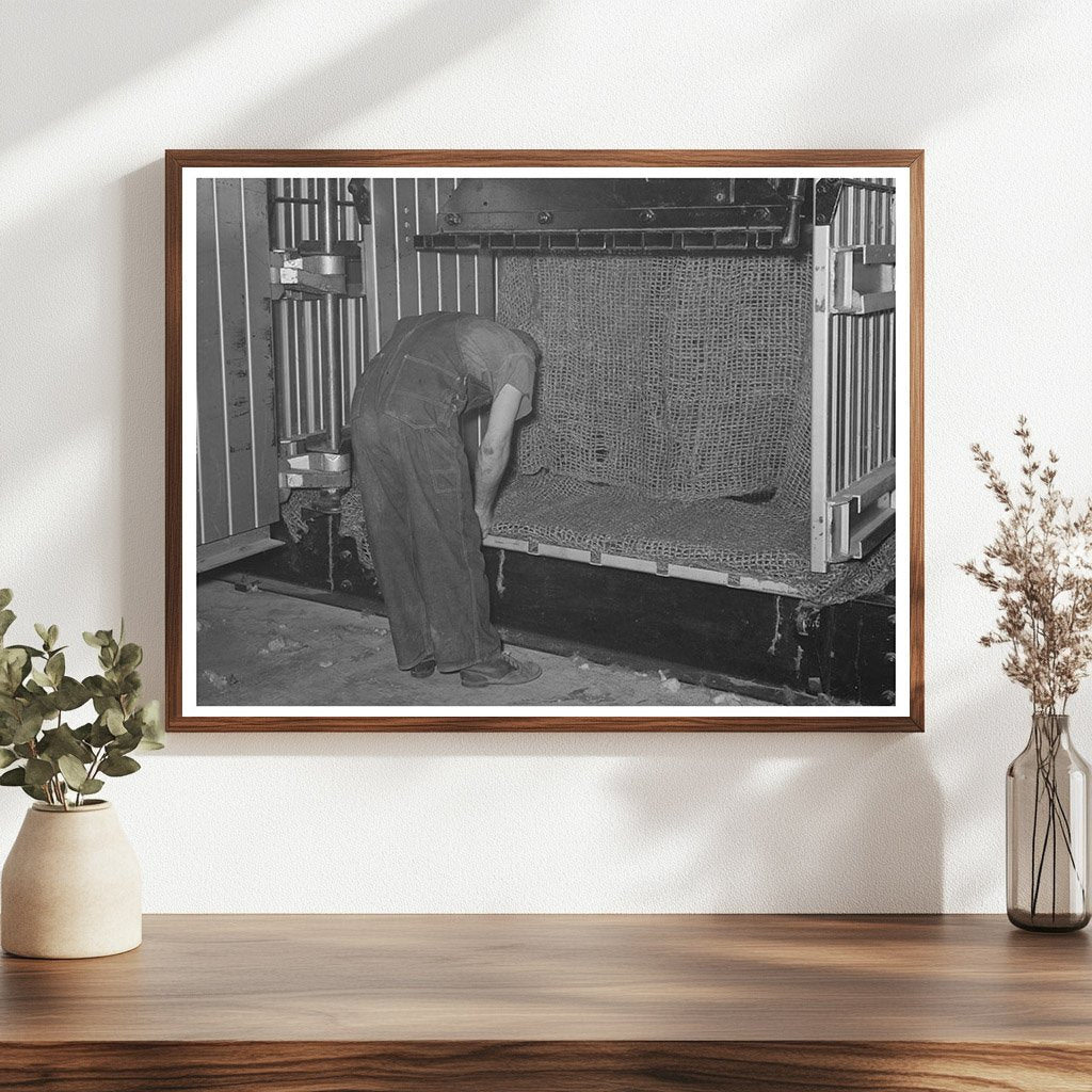 Burlap Wrappings in Compressor Lake Dick Project 1938 - Available at KNOWOL