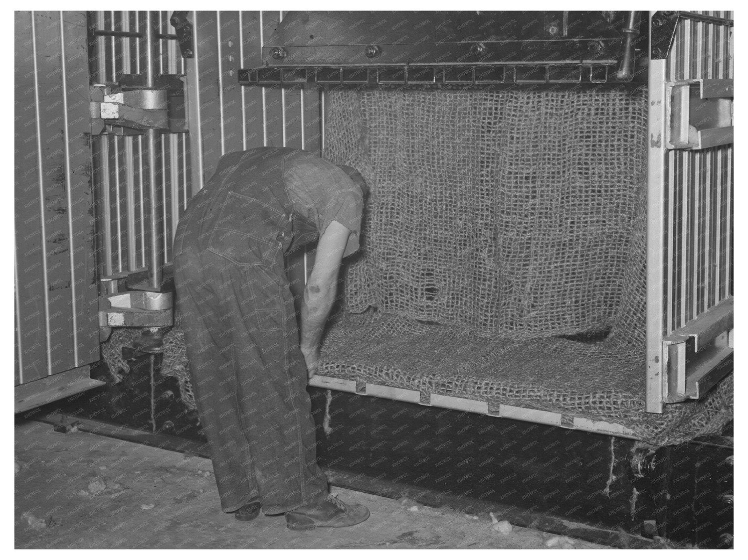 Burlap Wrappings in Compressor Lake Dick Project 1938 - Available at KNOWOL