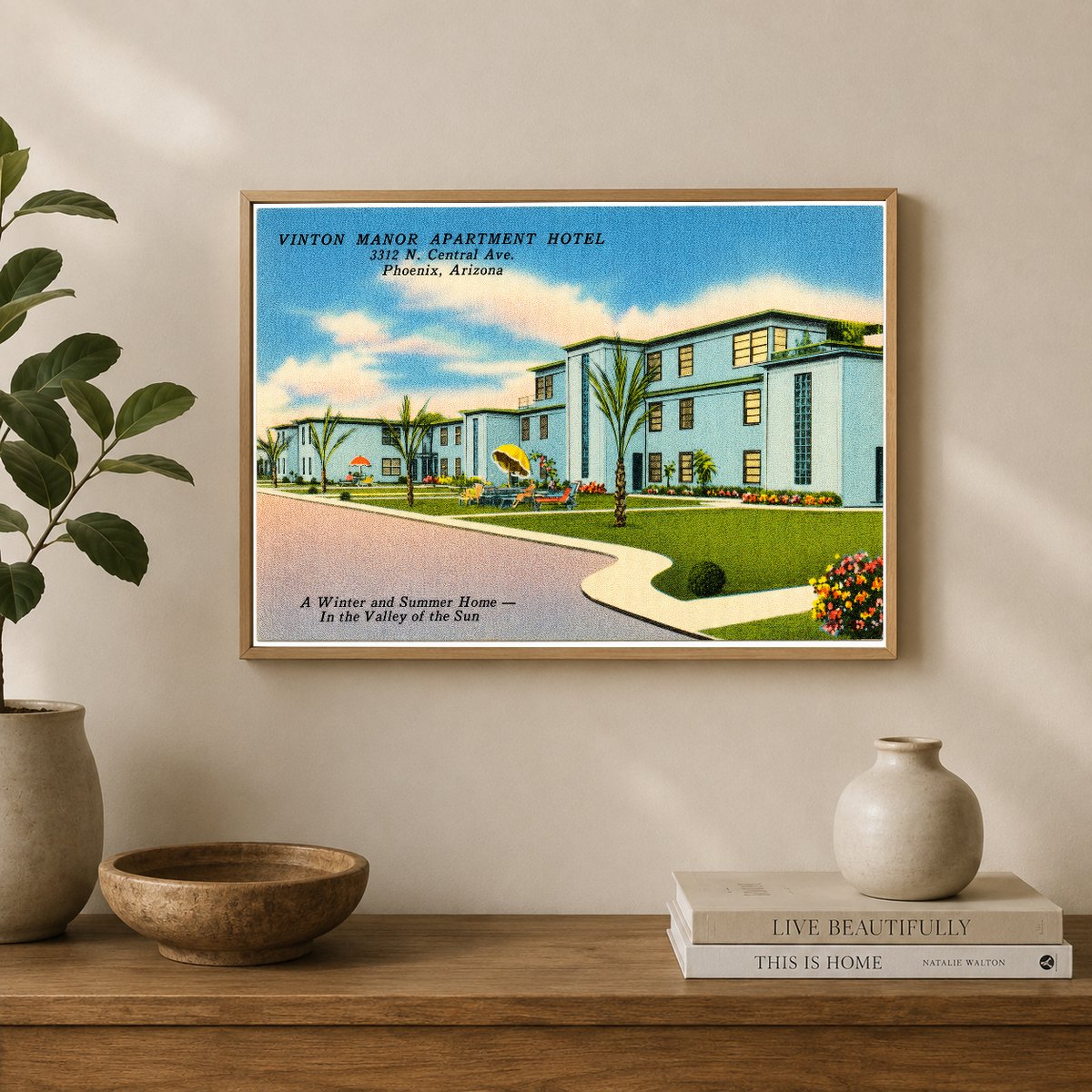 Phoenix, AZ: Vinton Manor Apartment Hotel, 3312 N. Central Ave., Phoenix, Arizona. A winter and summer home- in the valley of the sun