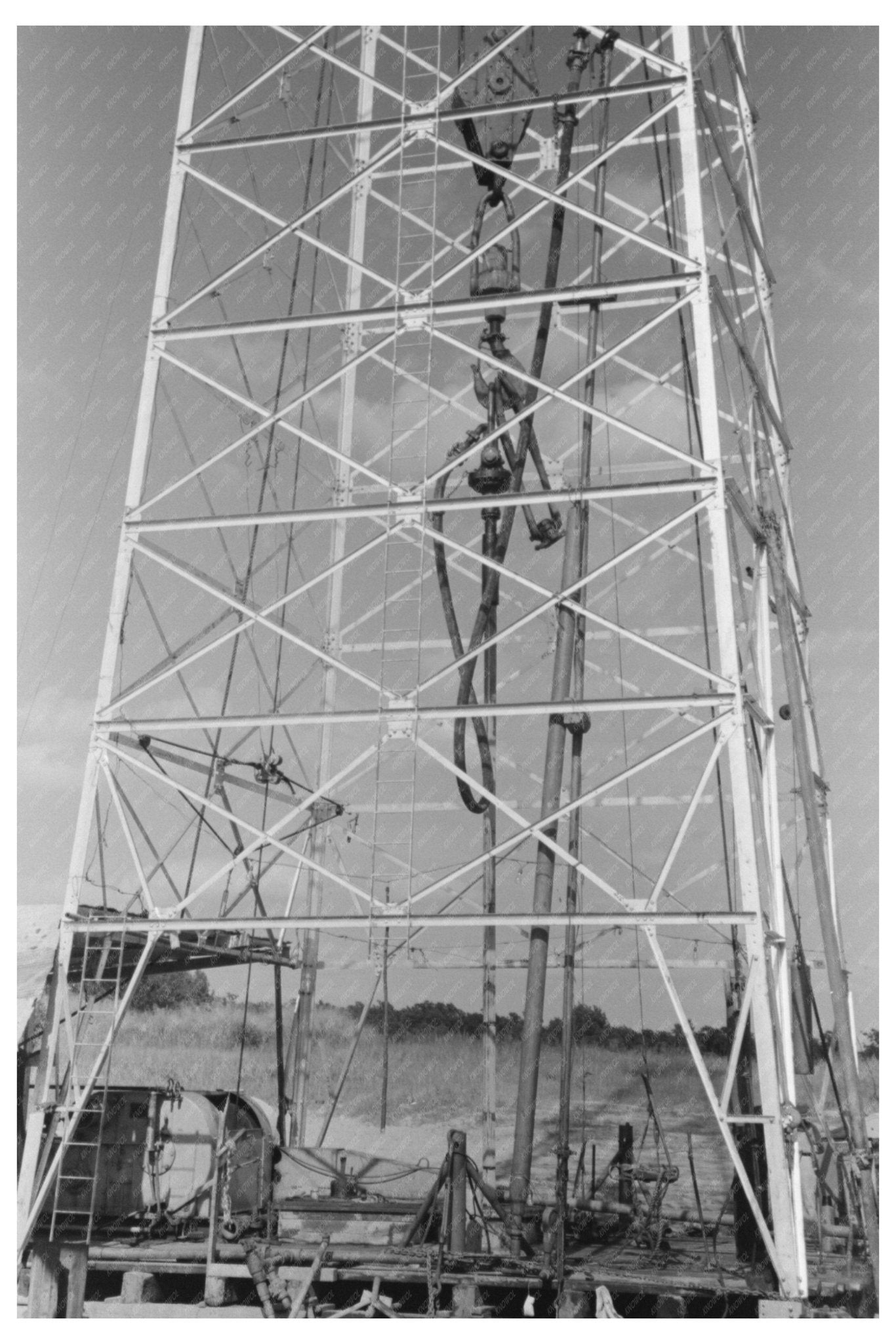 Cable Tool Driller at Oil Well Saint Louis Oklahoma 1939 - Available at KNOWOL