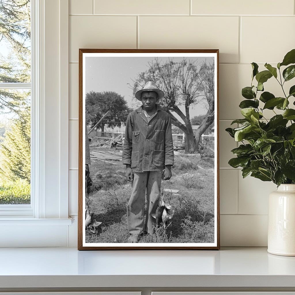 Cajun Laborers with Possum and Birds Crowley Louisiana 1938 - Available at KNOWOL