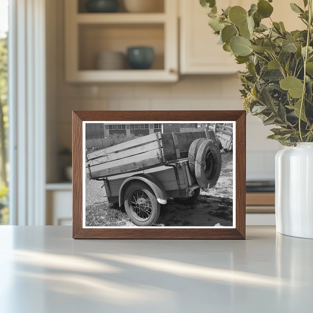 Caldwell Idaho Farm Worker Trailer Labor Camp 1941 - Available at KNOWOL