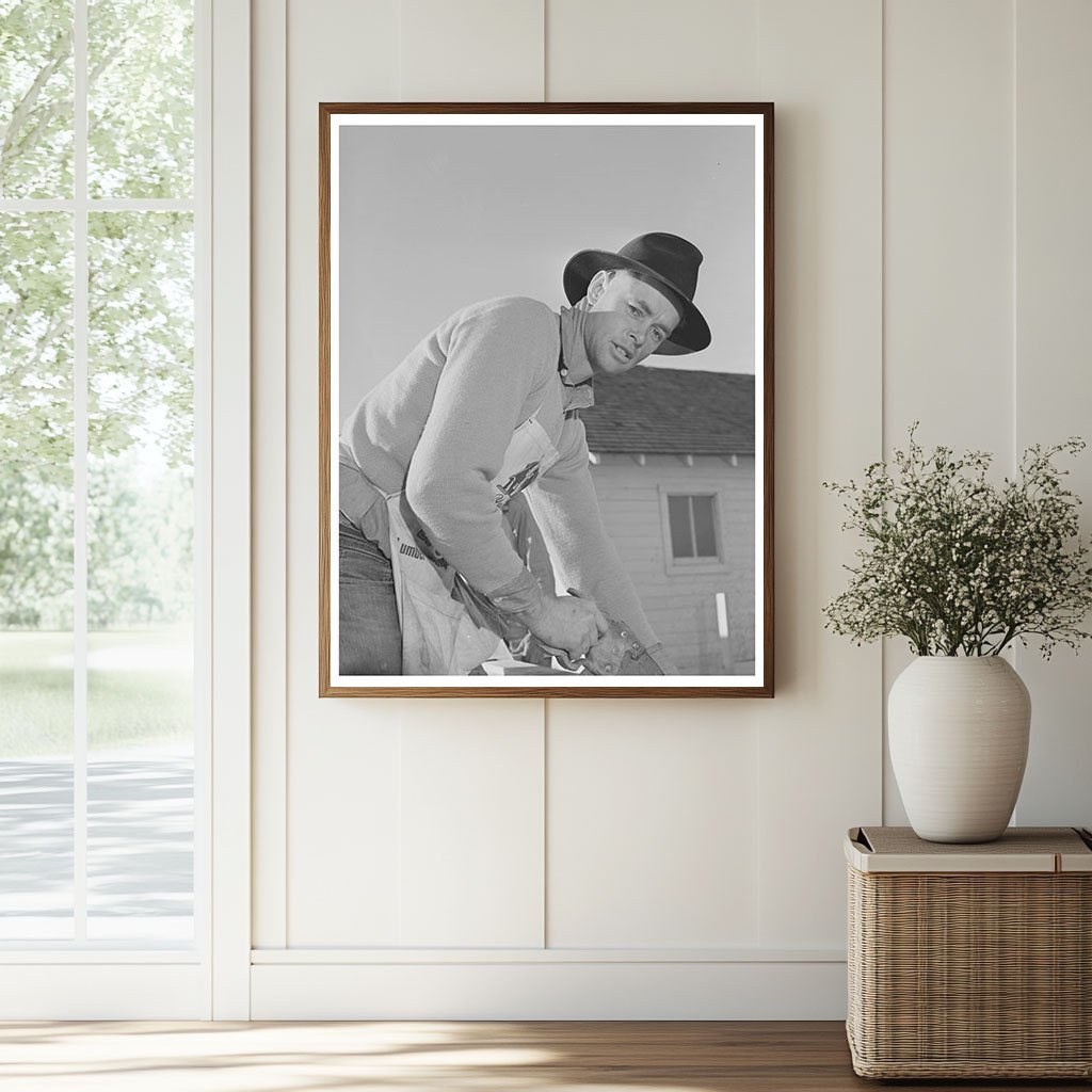 Carpenter Building House in Black Canyon Project 1941 - Available at KNOWOL