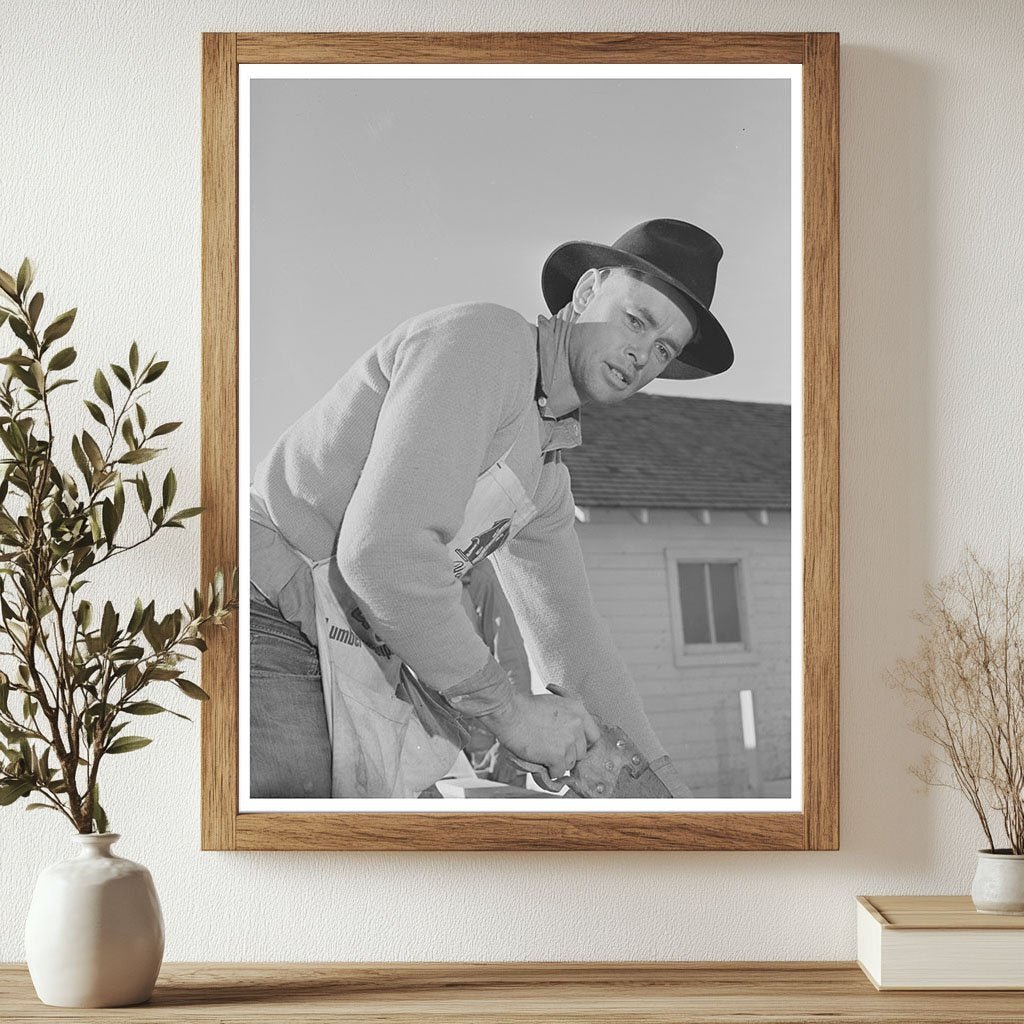 Carpenter Building House in Black Canyon Project 1941 - Available at KNOWOL