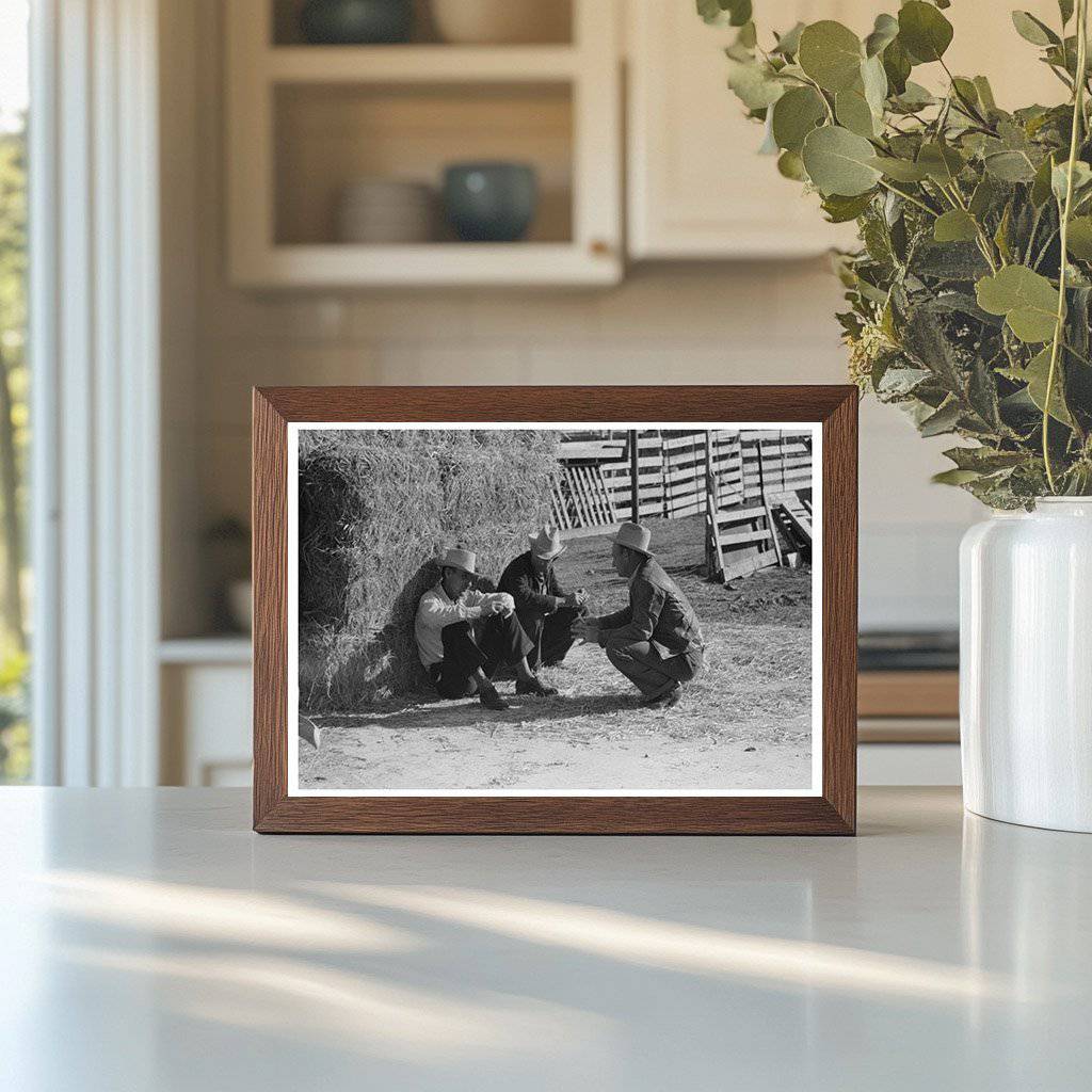 Cattlemen Discuss Livestock Management San Angelo 1939 - Available at KNOWOL