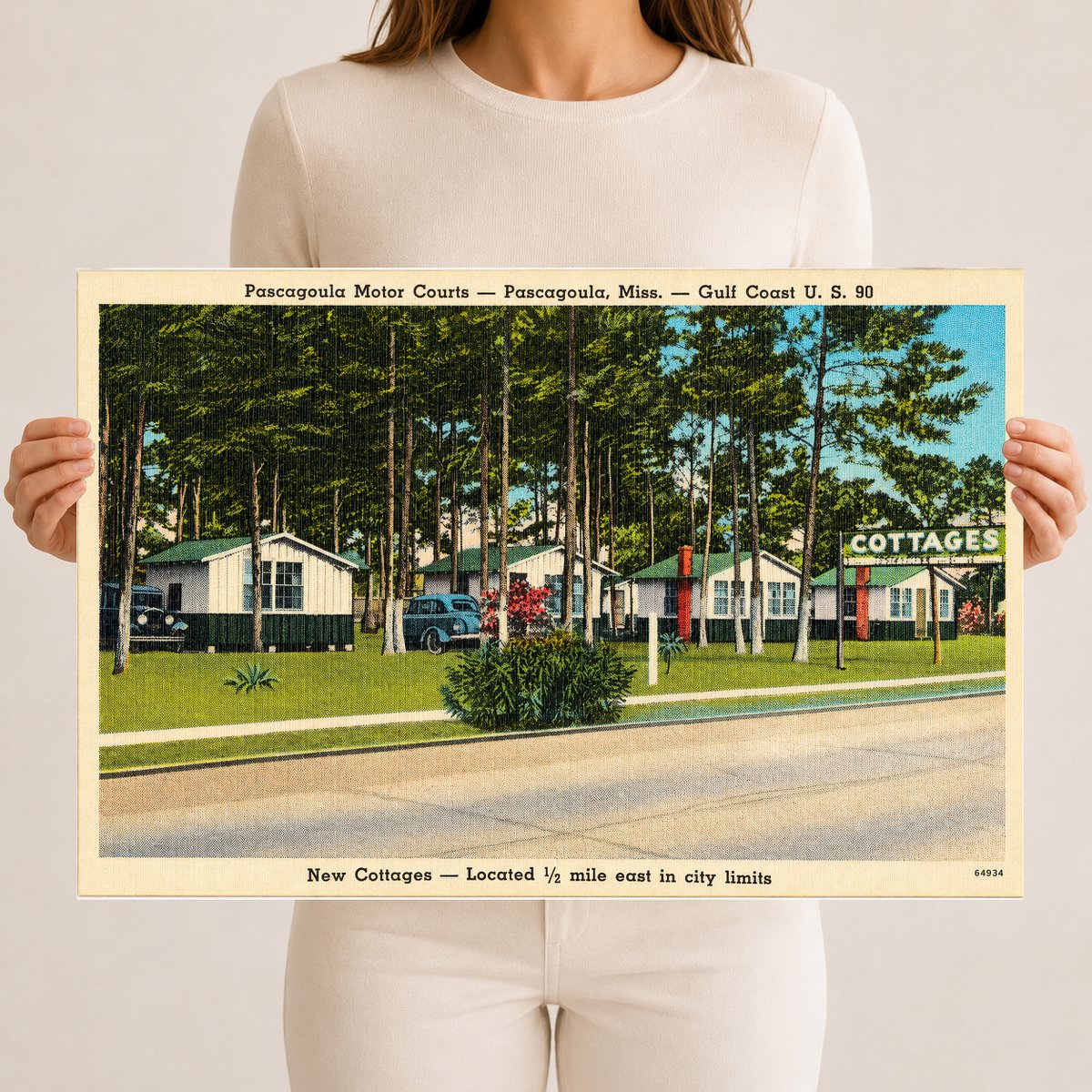 Pascagoula, MS: Pascagoula Motor Courts -- Pascagoula, Miss. -- Gulf Coast U.S. 90, new cottages -- Located 1/2 miles east in city limits