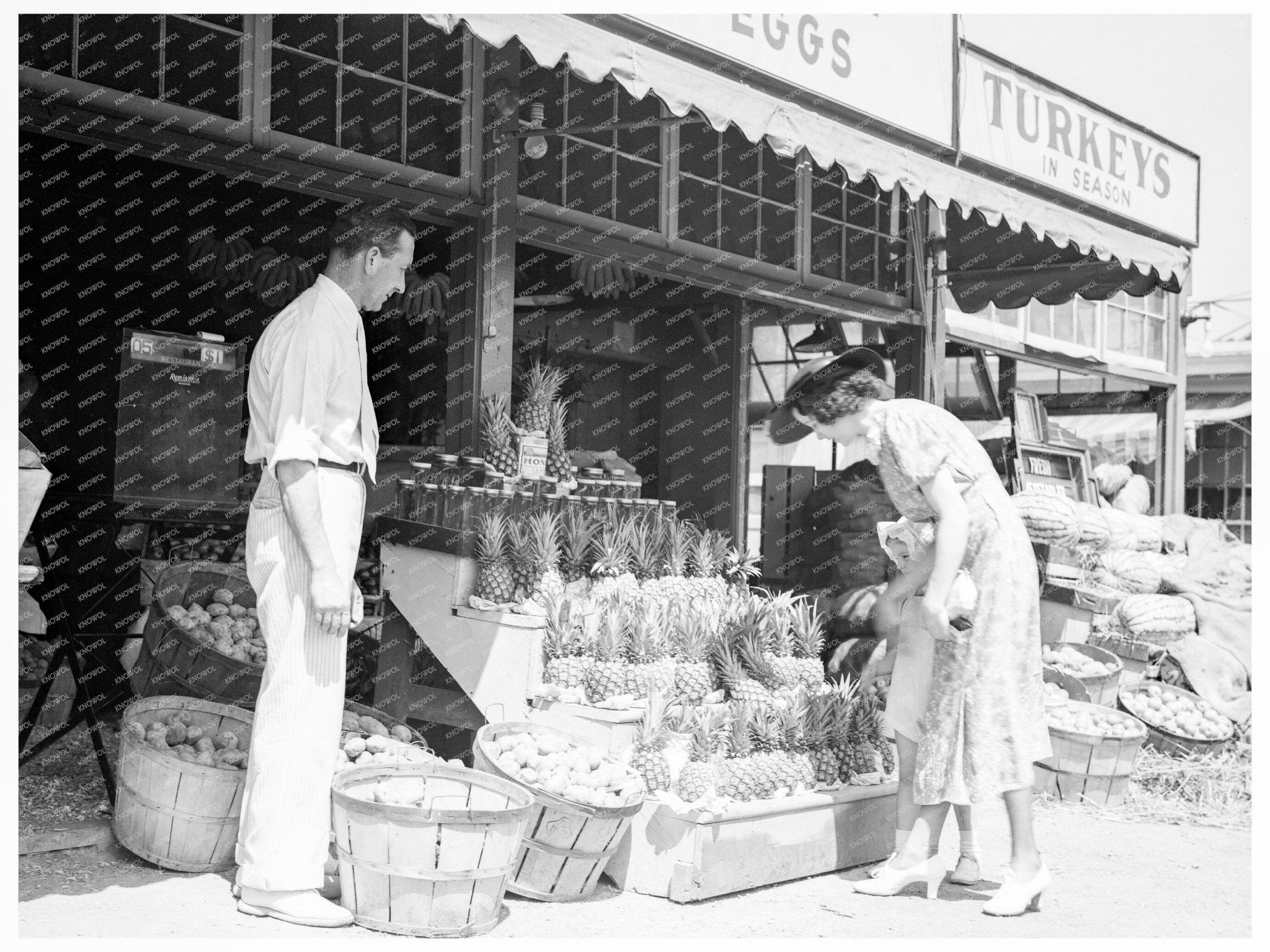 Center Market Washington DC Vintage Photo 1936 - Available at KNOWOL