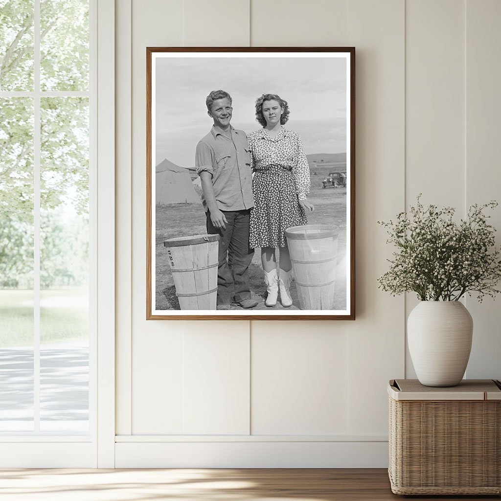 Champion Pea Pickers in Canyon County Idaho 1941 - Available at KNOWOL