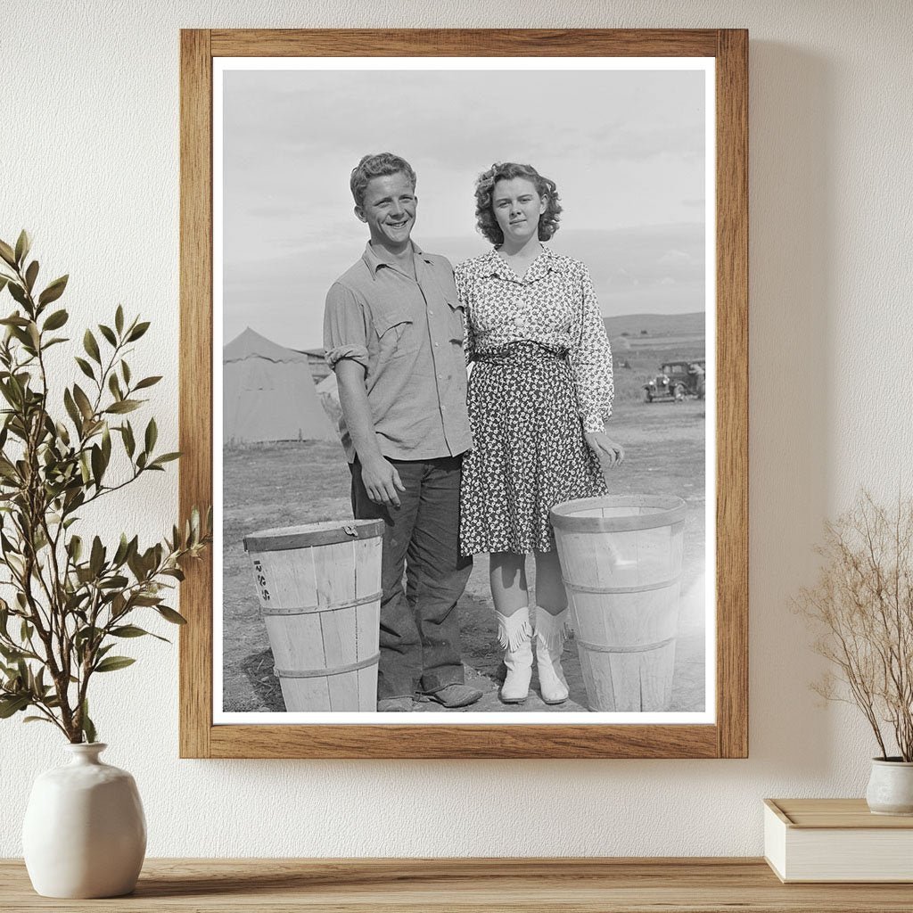 Champion Pea Pickers in Canyon County Idaho 1941 - Available at KNOWOL