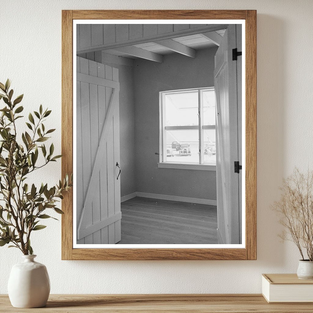 Chandler Arizona Apartment Interior View 1936 - Available at KNOWOL