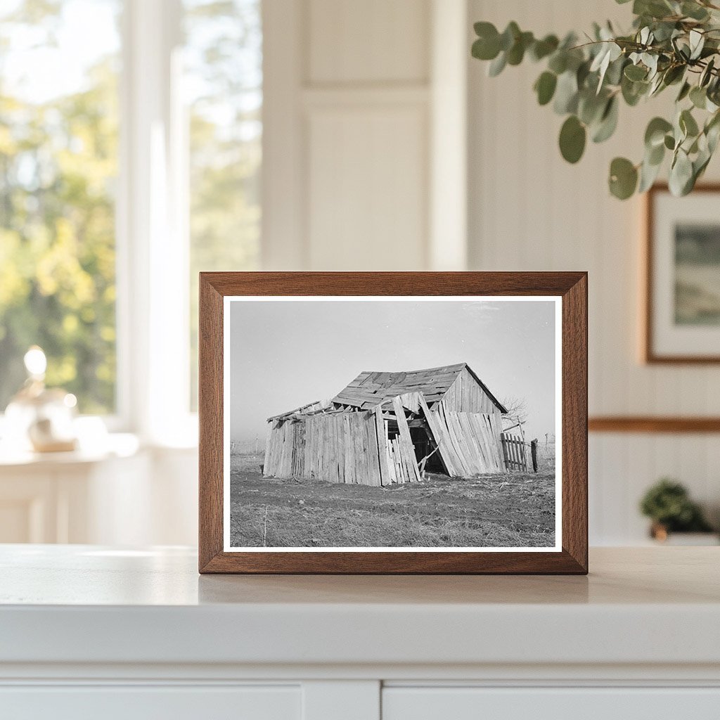 Charles Barnhard Farm Building Ringgold Iowa January 1937 - Available at KNOWOL