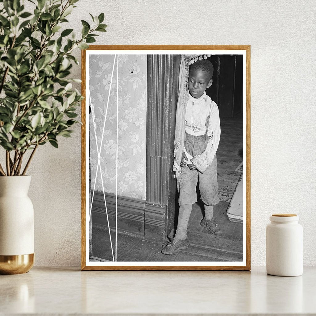 Chicago Apartment Kitchen April 1941 Historical Image - Available at KNOWOL