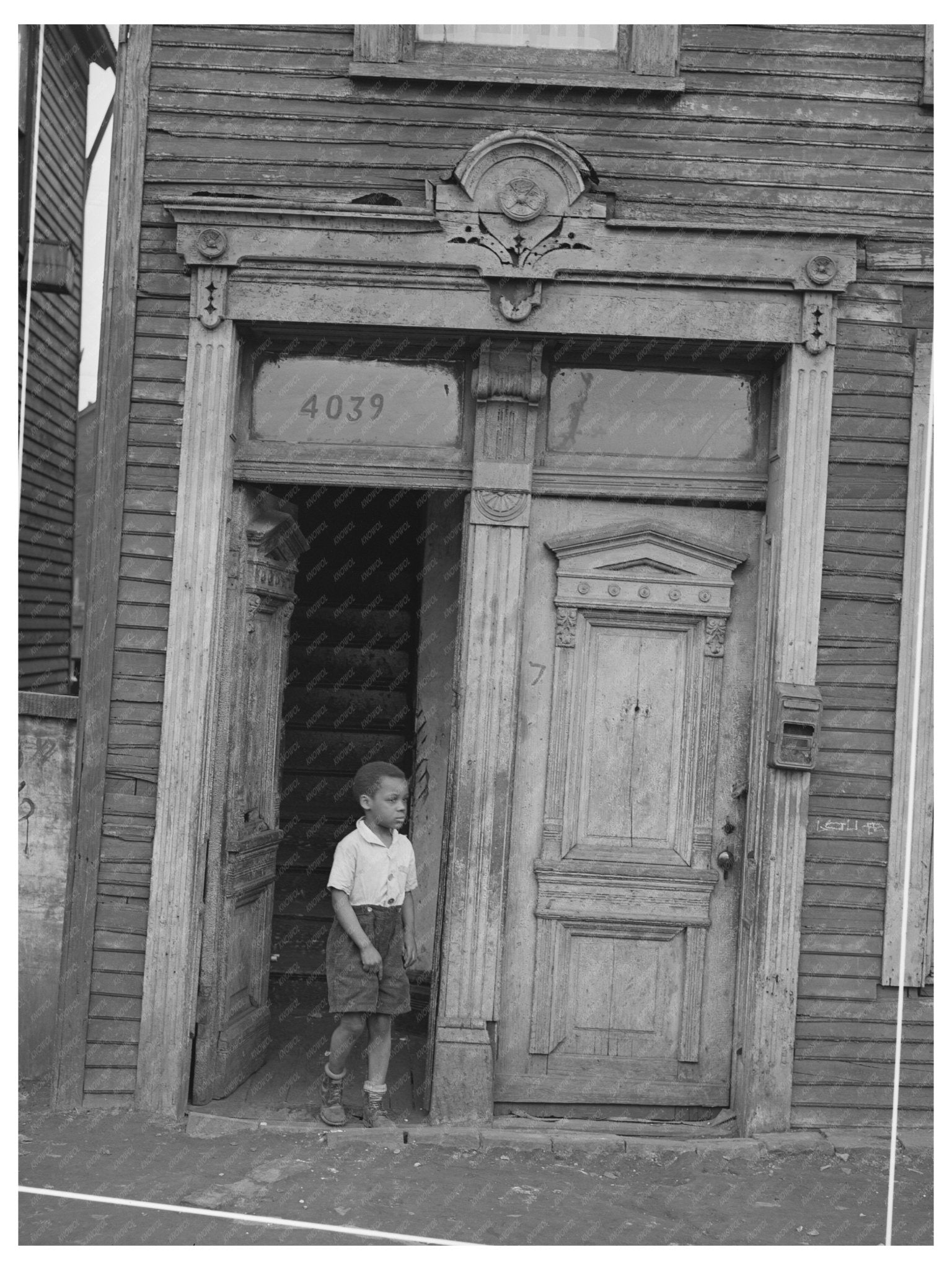 Chicago Residence Entrance African American Neighborhood 1941 - Available at KNOWOL