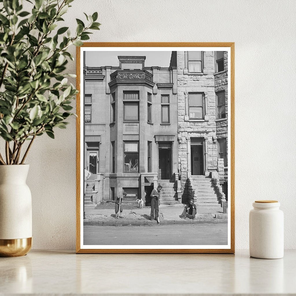 Chicago Residential Neighborhood April 1941 Urban Living Conditions - Available at KNOWOL