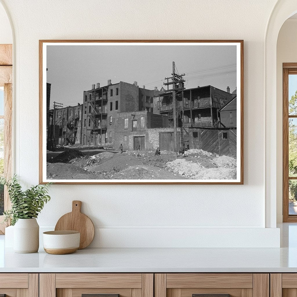 Chicago Vacant Lots and Apartment Buildings 1941 - Available at KNOWOL