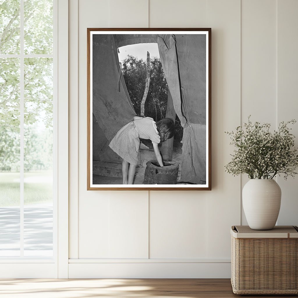 Child Builds Fire in Tent Home Harlingen Texas February 1939 - Available at KNOWOL