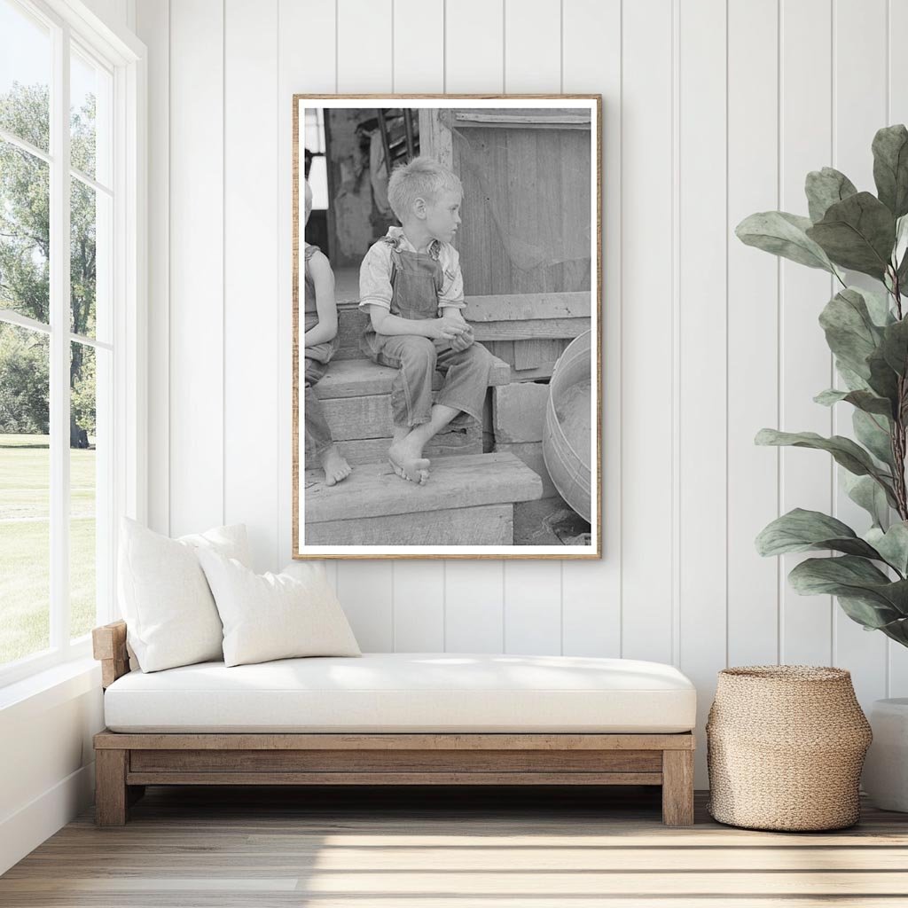 Child of Sharecropper New Madrid County Missouri 1938 - Available at KNOWOL