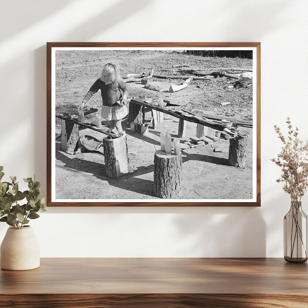 Child of Sharecropper Playing in Laurel Mississippi 1939 - Available at KNOWOL