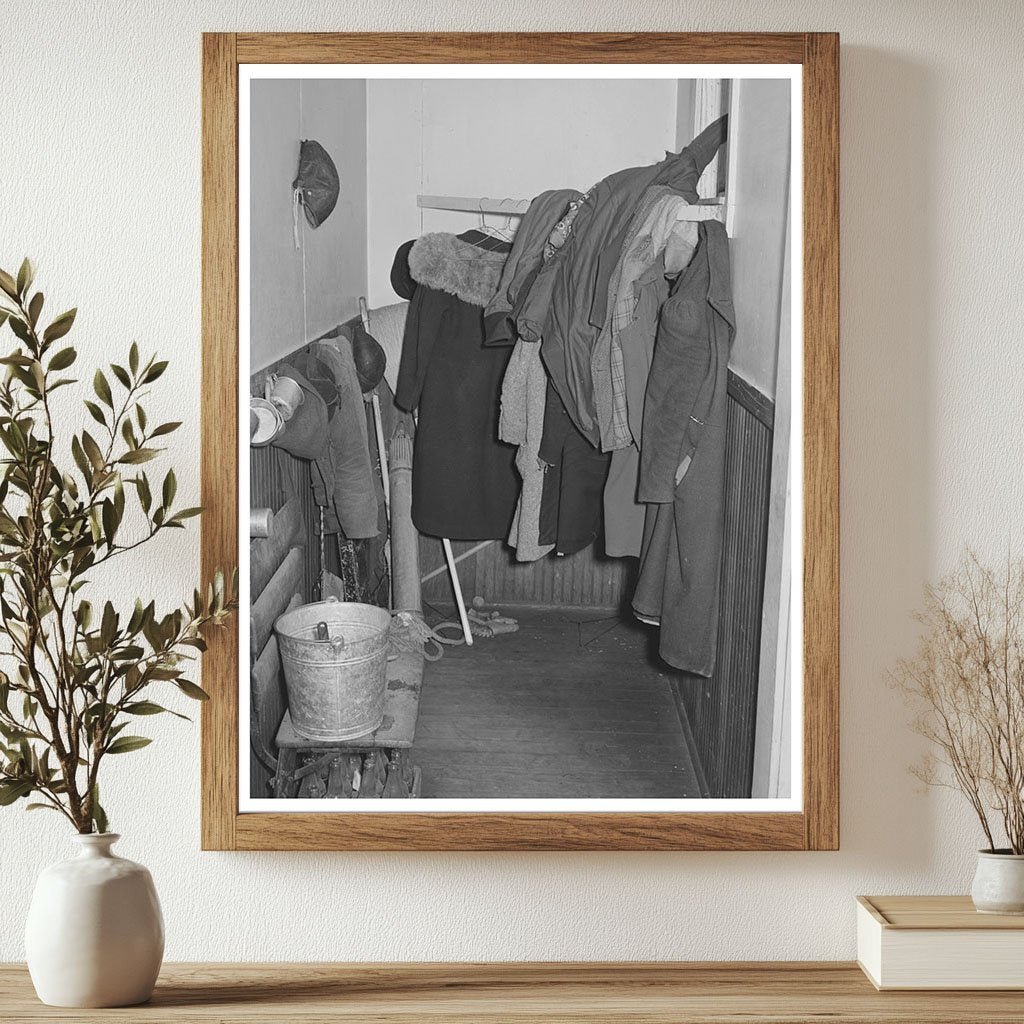 Children at Rural Oklahoma School February 1944 - Available at KNOWOL