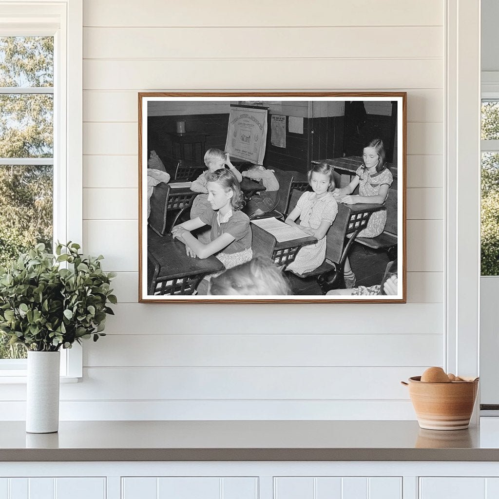 Children at Rural School in San Augustine County Texas 1939 - Available at KNOWOL