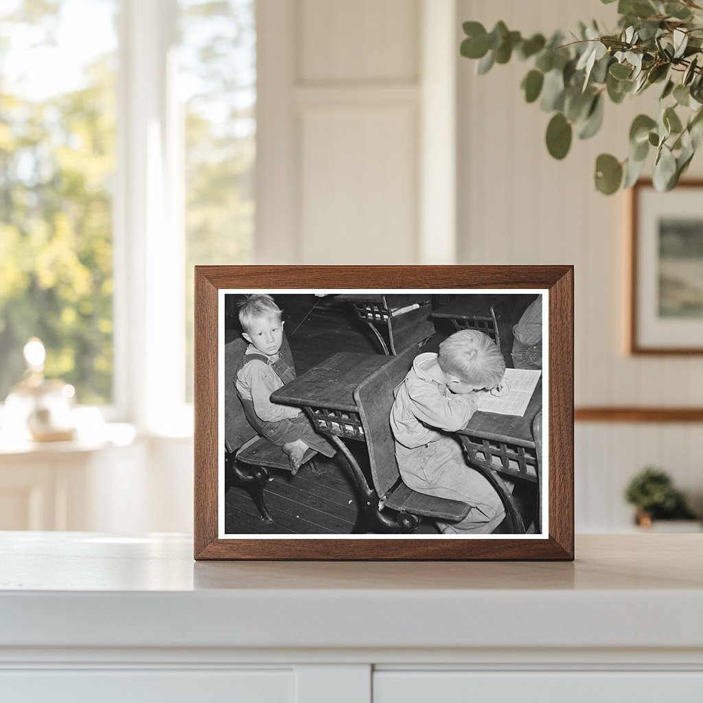 Children in San Augustine County Texas School April 1939 - Available at KNOWOL