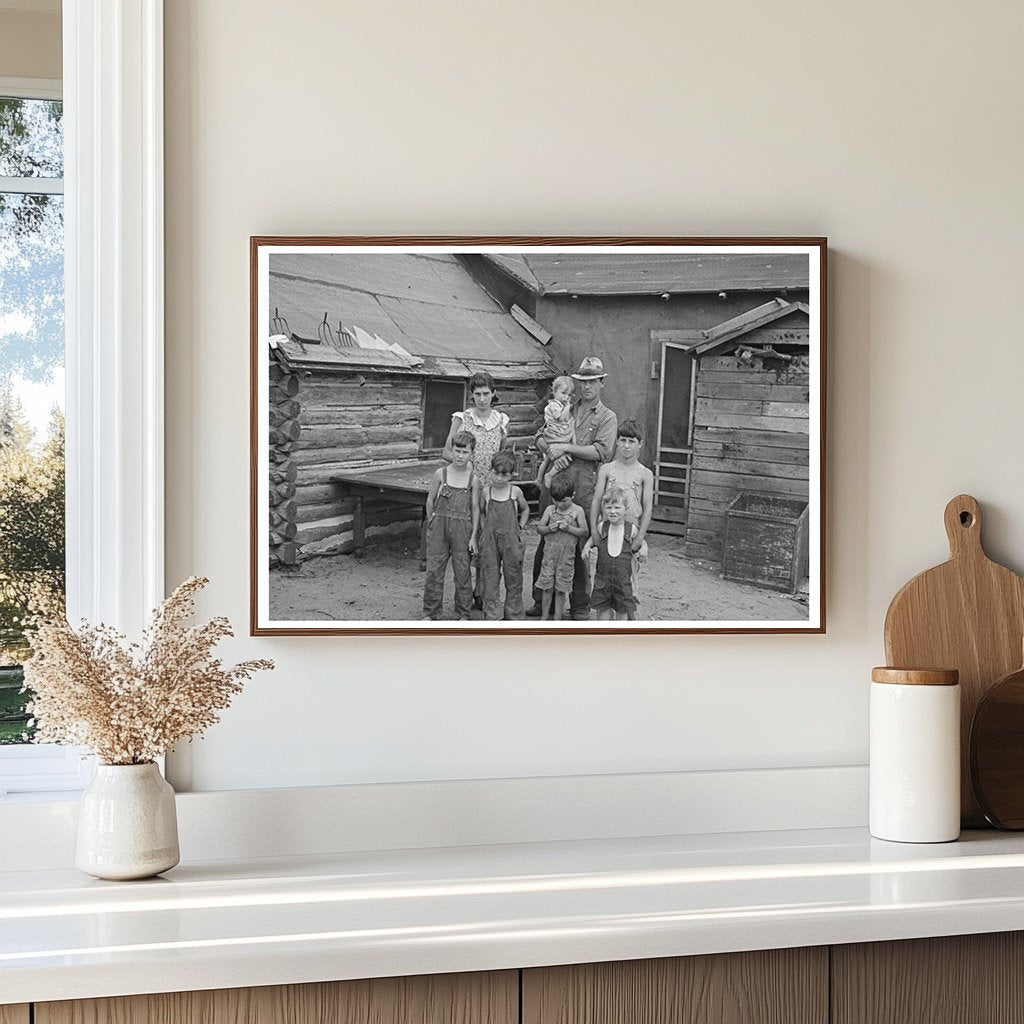 Children of Art Simplot near Black River Falls 1937 - Available at KNOWOL