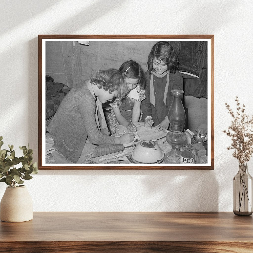 Children Playing with Pencils in Texas Migrant Camp 1939 - Available at KNOWOL
