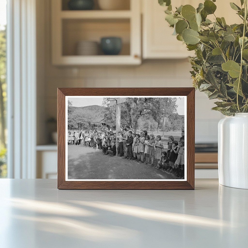 Children Watching High School Horse Summit City 1940 - Available at KNOWOL