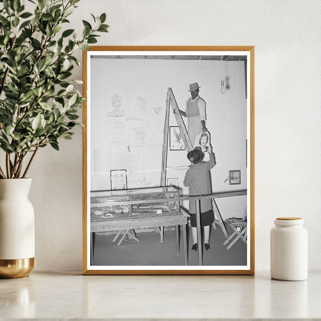 Childrens Exhibit Dismantling at Gonzales Fair 1939 - Available at KNOWOL