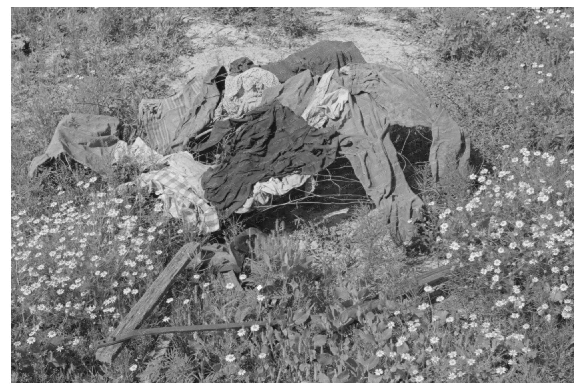 Clothes of Agricultural Laborers in Oklahoma 1939 - Available at KNOWOL