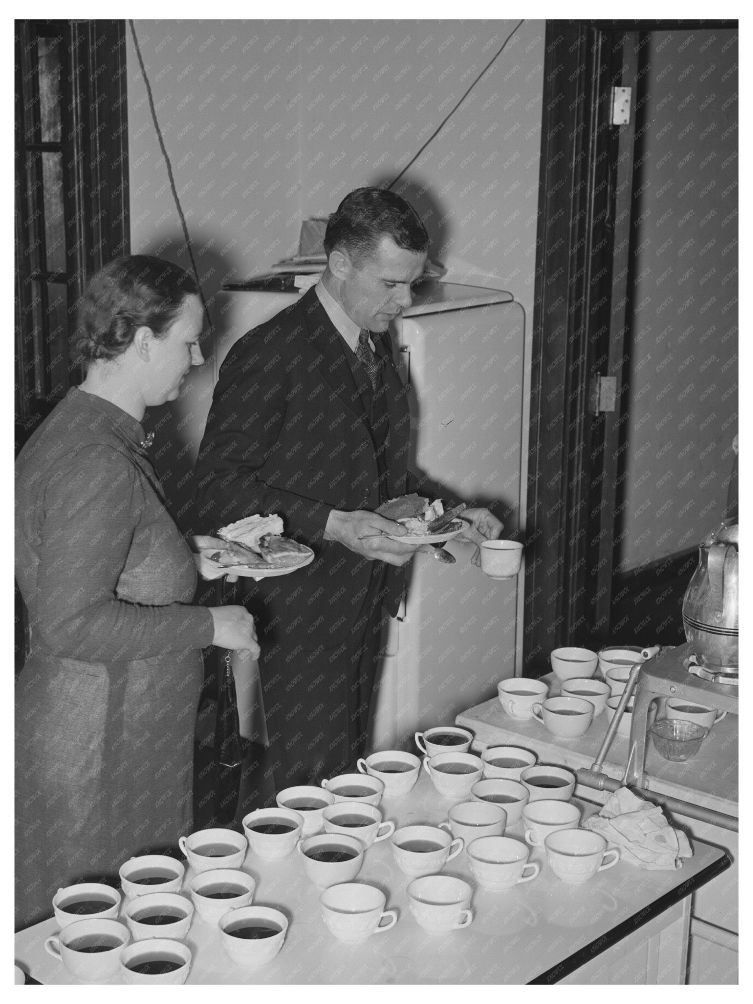 Coffee Gathering at Jaycee Buffet in Eufaula 1940 - Available at KNOWOL