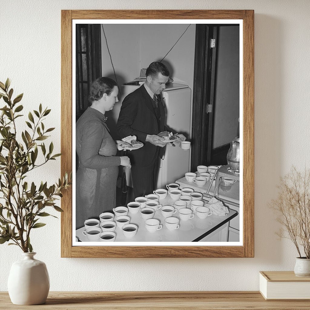 Coffee Gathering at Jaycee Buffet in Eufaula 1940 - Available at KNOWOL
