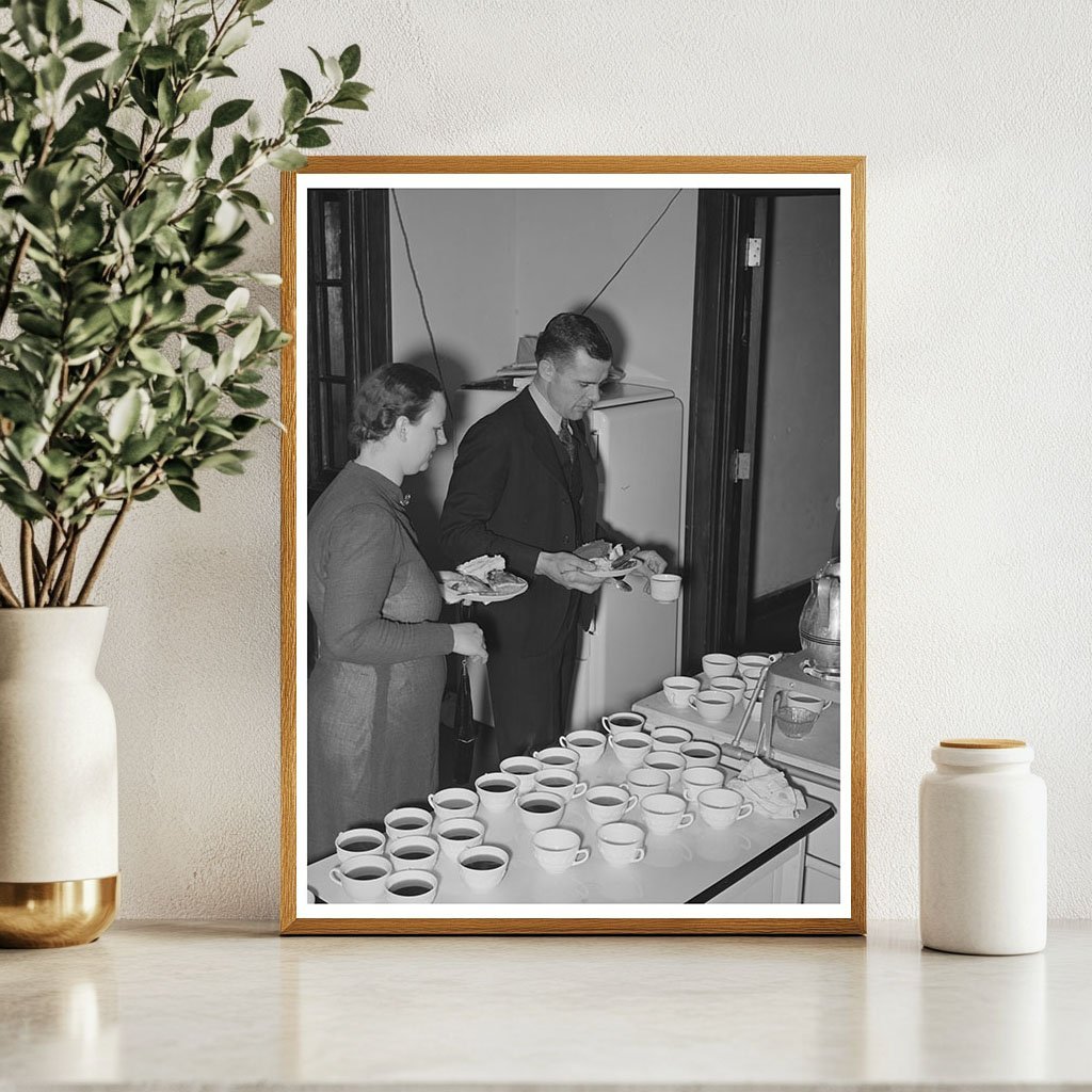 Coffee Gathering at Jaycee Buffet in Eufaula 1940 - Available at KNOWOL
