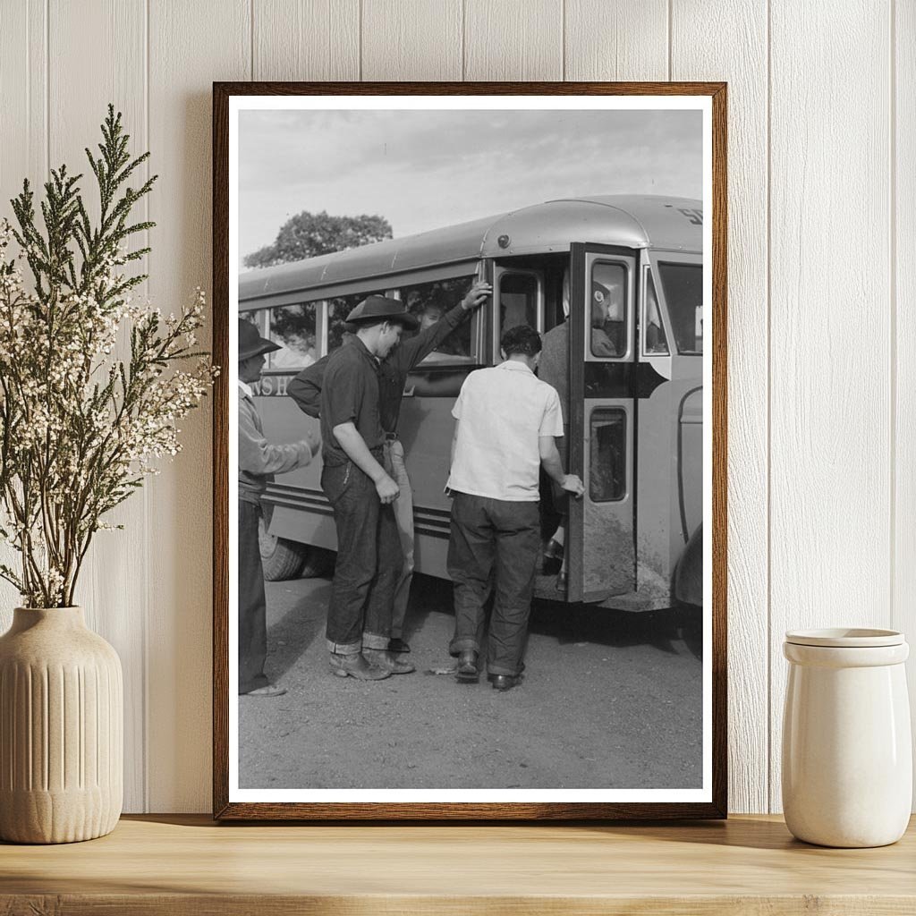 Concho Arizona Schoolchildren Boarding Bus September 1940 - Available at KNOWOL
