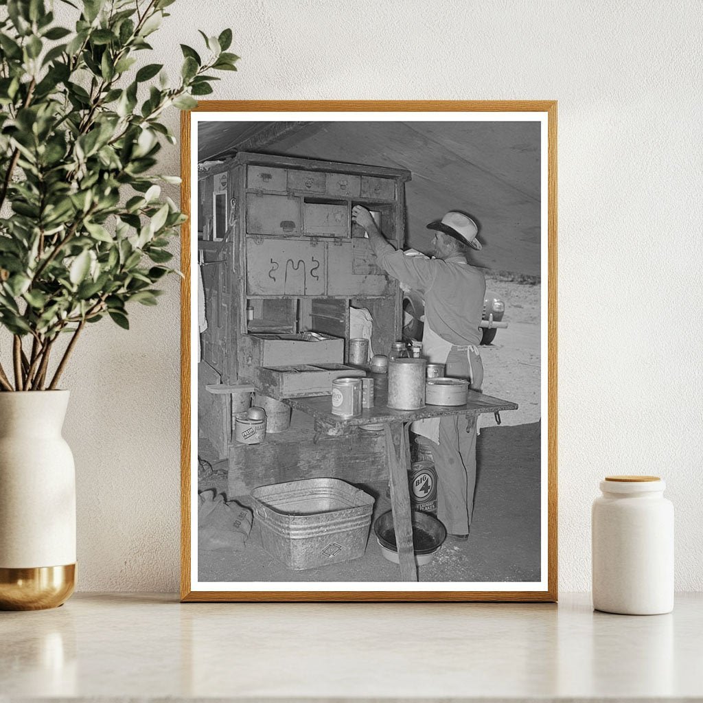 Cook at SMS Ranch Chuck Wagon Spur Texas May 1939 - Available at KNOWOL