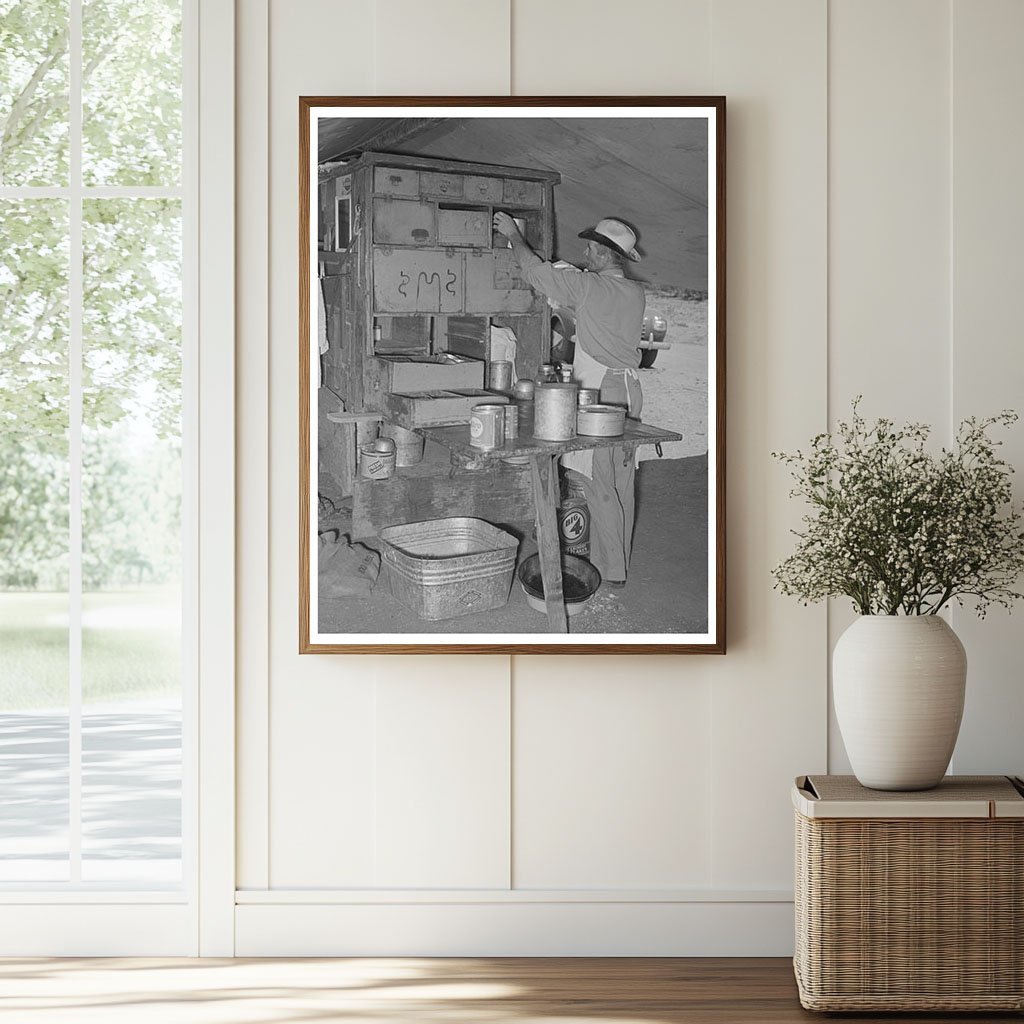 Cook at SMS Ranch Chuck Wagon Spur Texas May 1939 - Available at KNOWOL