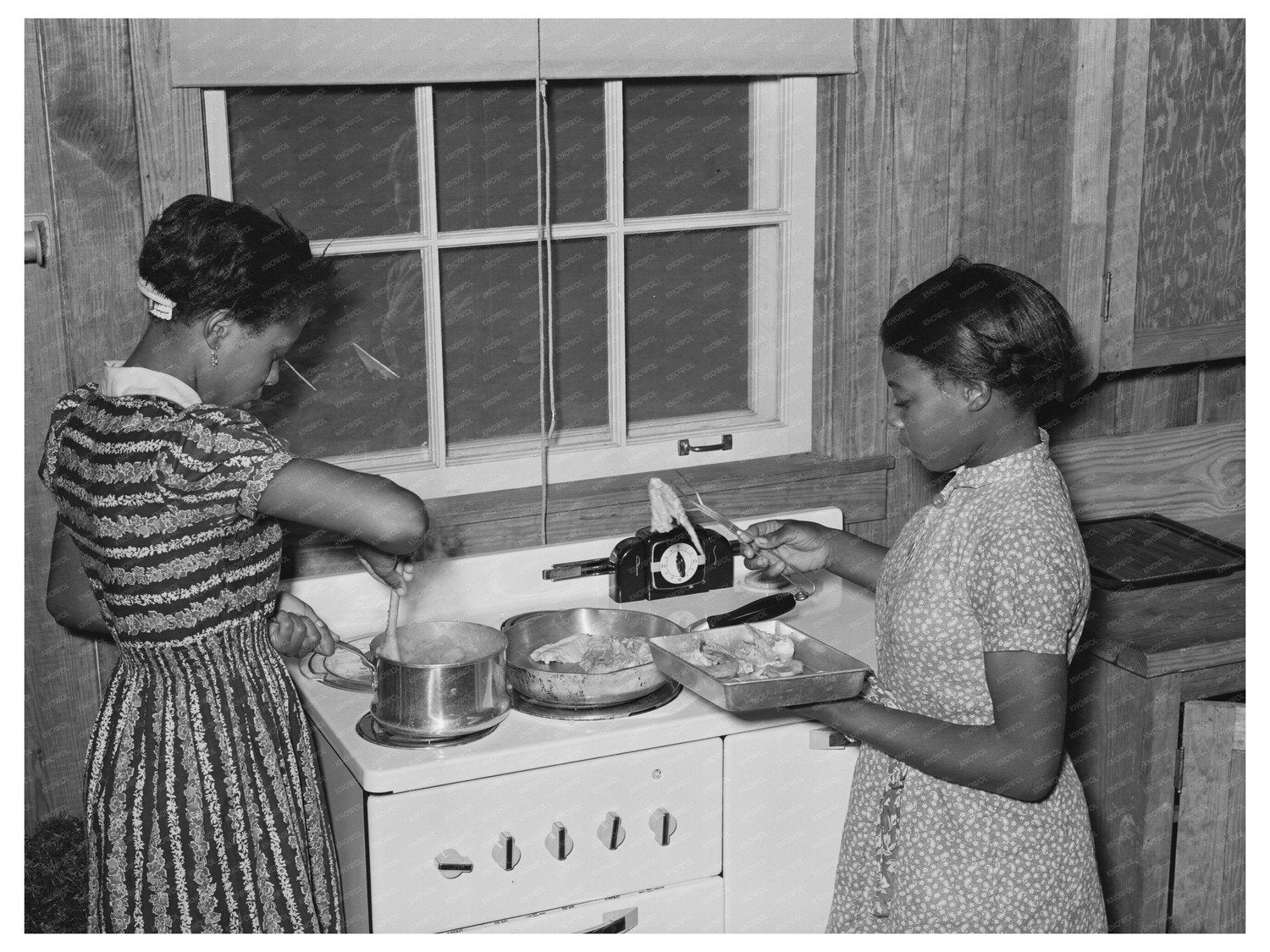 Cooking Lesson at Lakeview Project Arkansas December 1938 - Available at KNOWOL