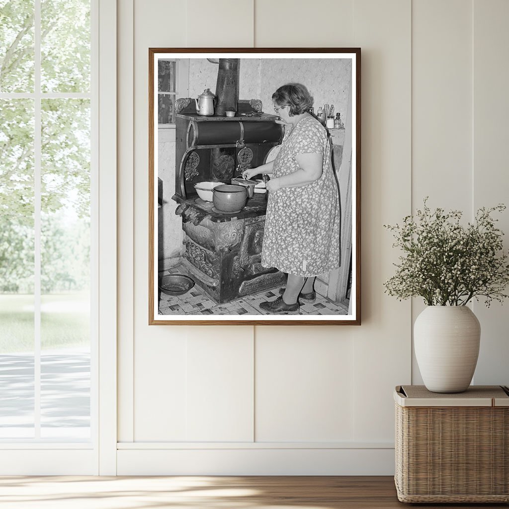 Cooking Lunch in Tehama County California November 1940 - Available at KNOWOL