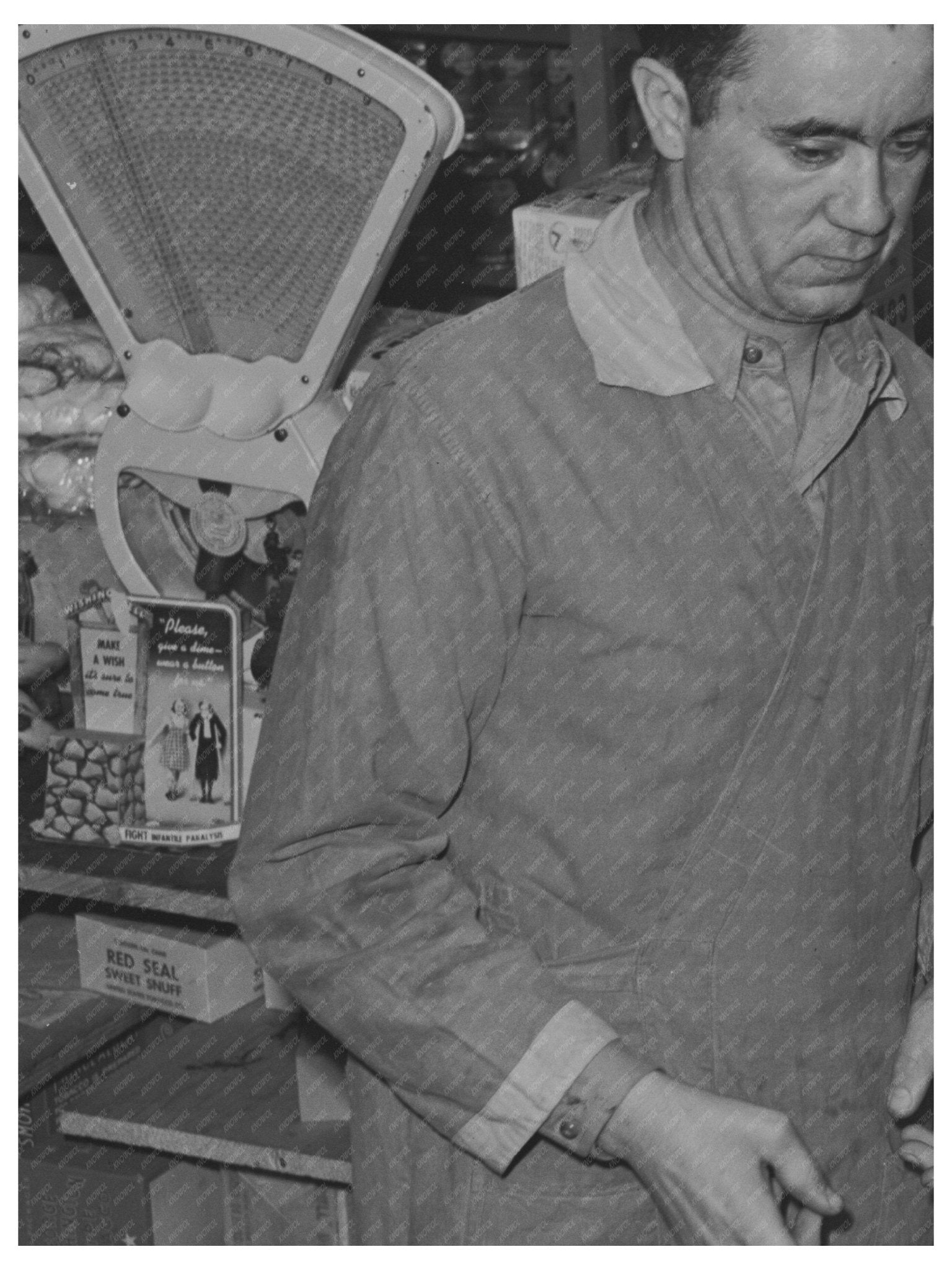 Cooperative Store in Tulare County February 1942 - Available at KNOWOL